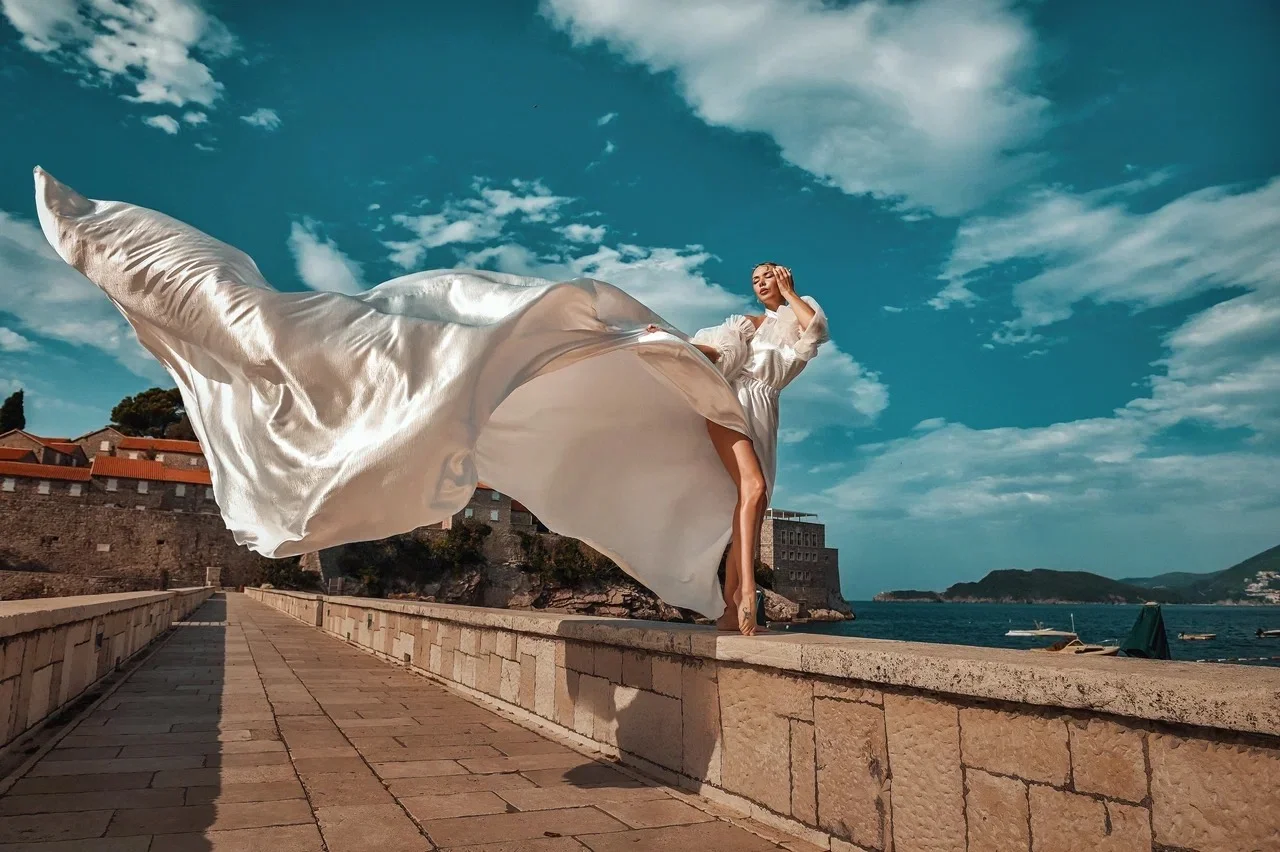 Themost_dress Flying dress
